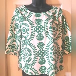 Green and White Floral Patterned Women's Blouse - Boutique Brand - Size: Small